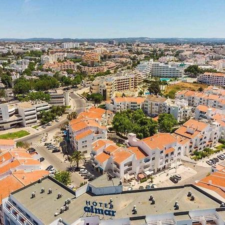 Central Town 2-Bedroom Apartment Albufeira Luaran gambar